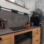 アパート Hrube Wierchy In With Mountain View, Parking And Air Conditioning By Renters Prestige ザコパネ