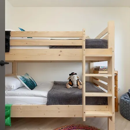 Apartment Hrube Wierchy In With Mountain View, Parking And Air Conditioning By Renters Prestige *