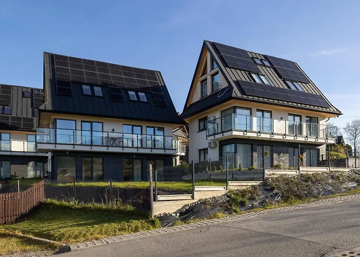 Hrube Wierchy In With Mountain View, Parking And Air Conditioning By Renters Prestige